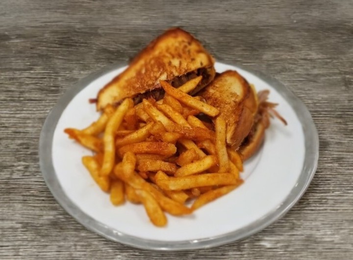 Pulled Pork Grilled Cheese