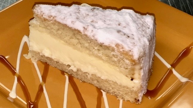 Italian cream cake
