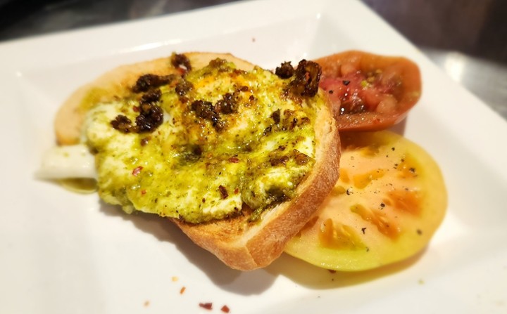 Pesto Egg on Toast (V / GF Option Available)