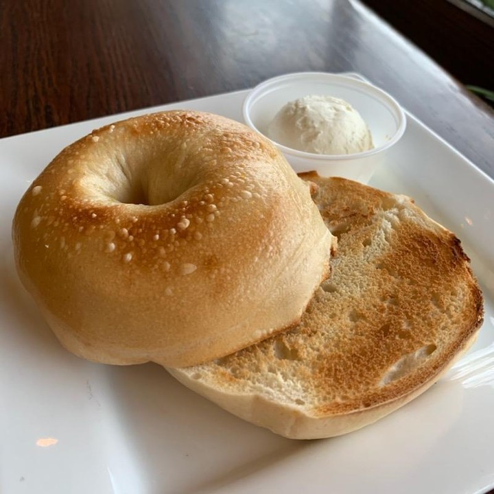 Bagel w/ Cream Cheese