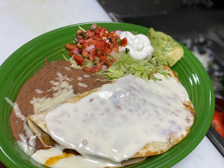 QUESADILLA STEAK FAJITA