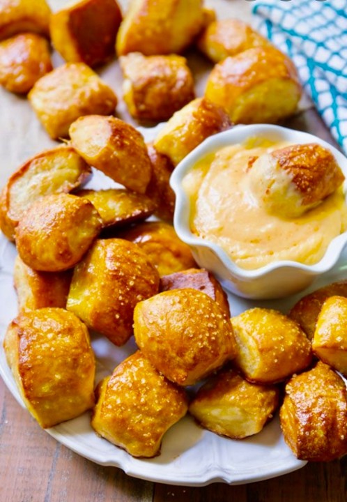 Soft Pretzel with Cheese Sauce