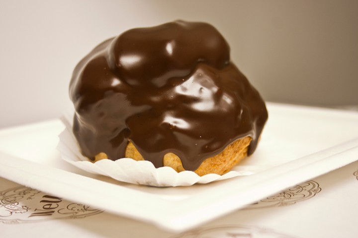 Petite Eclair