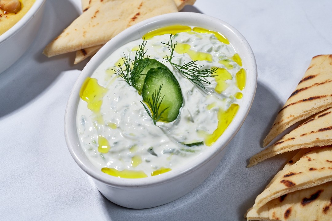 Meráki Greek Grill Rainbow | Toast