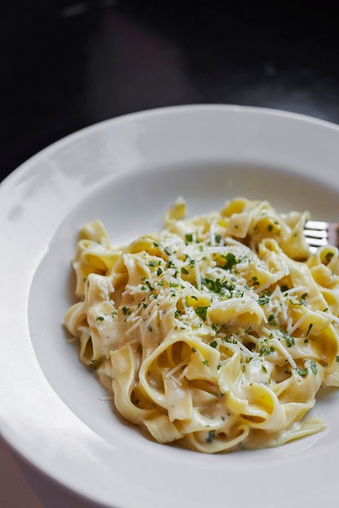 FETTUCCINE ALFREDO