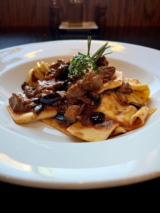 15. PAPPARDELLE CON CINGHIALE