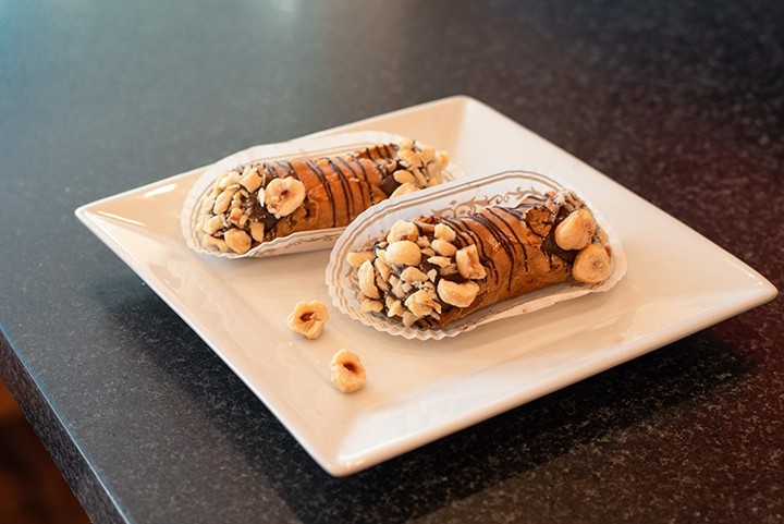 Chocolate Hazelnut Cannoli