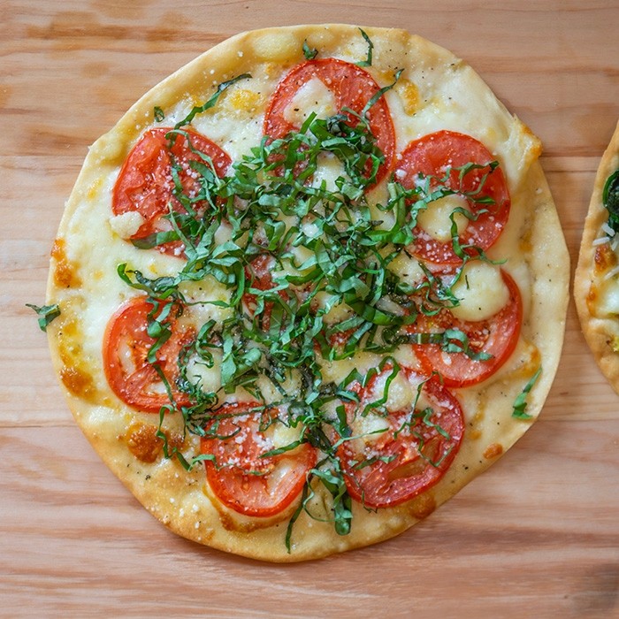 Sliced Tomato Pizzette