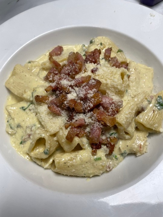 RIGATONI CARBONARA