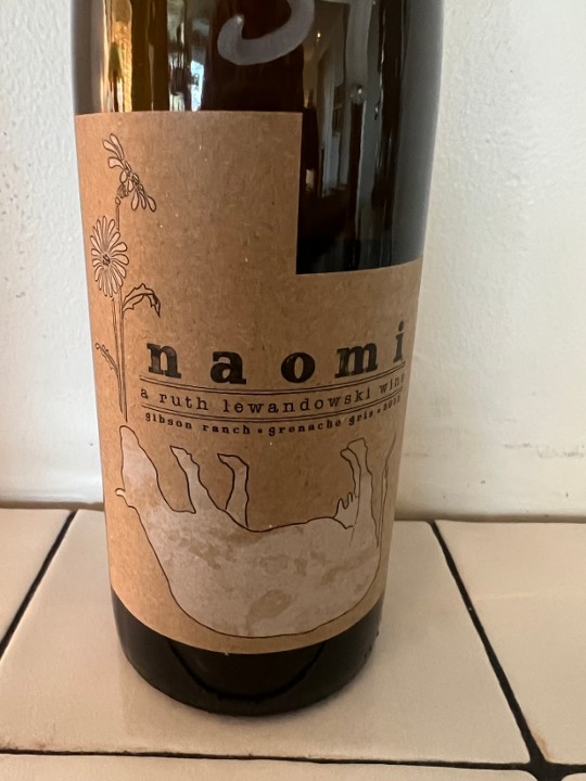 Ruth Lewandowski Naomi Grenache Gris 2021