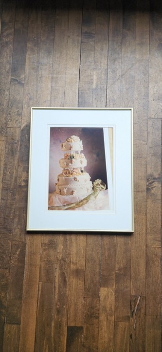 Wedding Cake 6-Grape Cluster