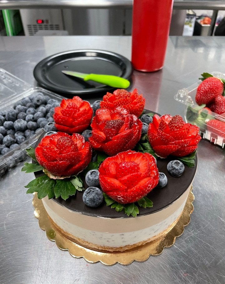 Pre Order Gelato Cake 3 berries/ganache (Ready in 48hr pick up only)