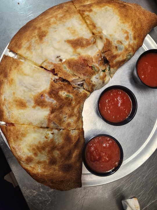 LARGE CALZONE (Feeds 4)