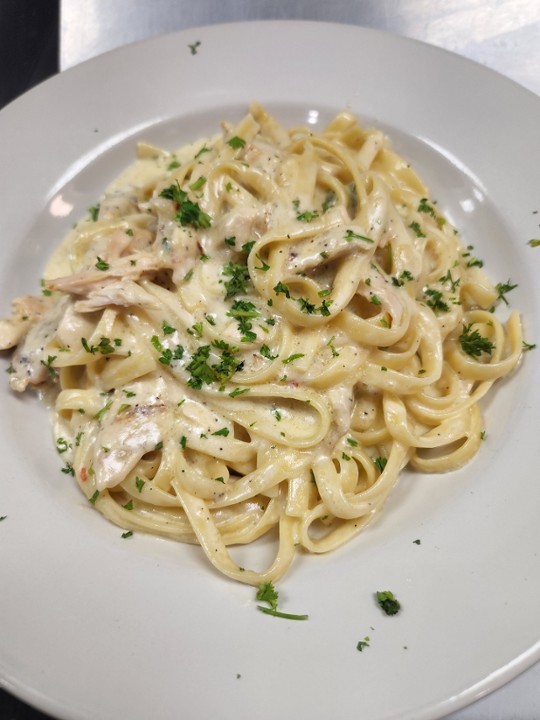 CHICKEN ALFREDO