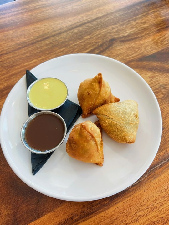 SAMOSAS