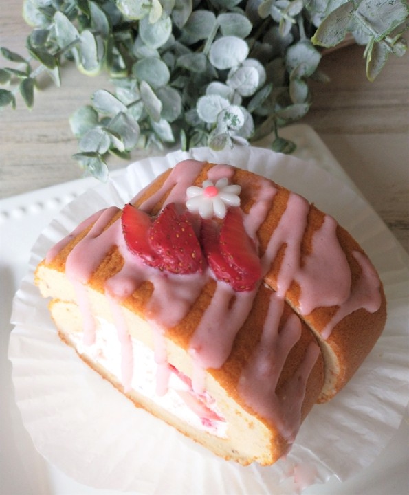 Strawberry Roll Cake (gluten free) - 2 slices