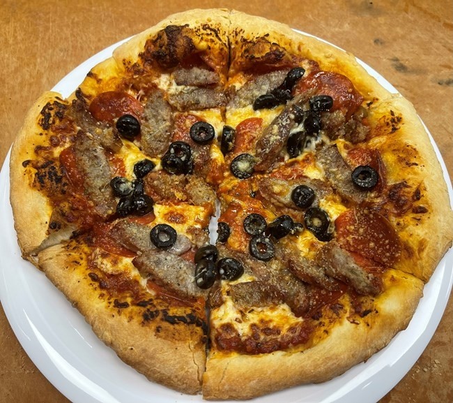 B&V Combo Pizza