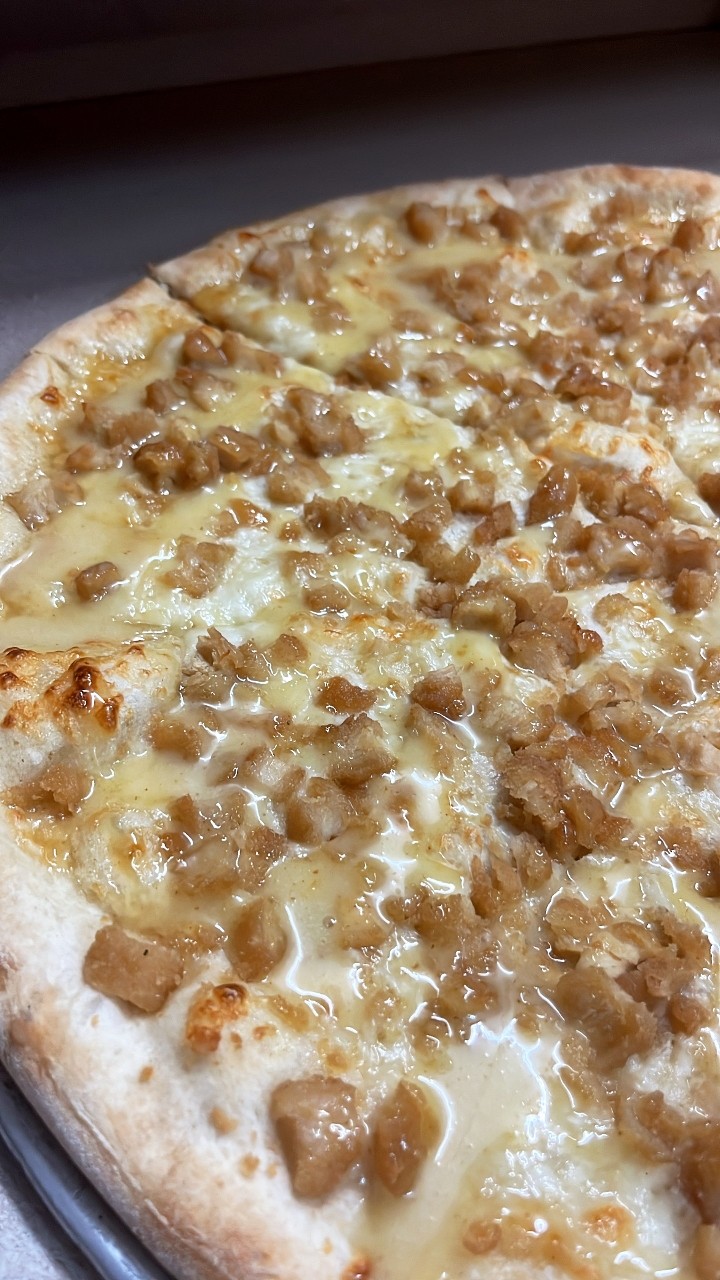 Our Famous Honey Mustard Chicken Pizza