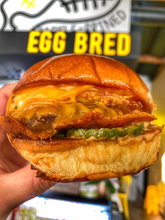 EGGBRED CHEESEBURGER