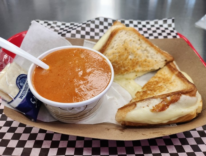 Grilled Cheese & Tomato Soup