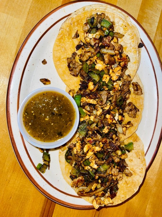 Viborita (snake) tacos