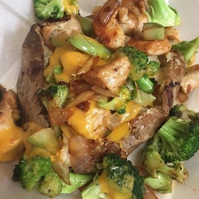 Broccoli, Chicken & Chedder Potato
