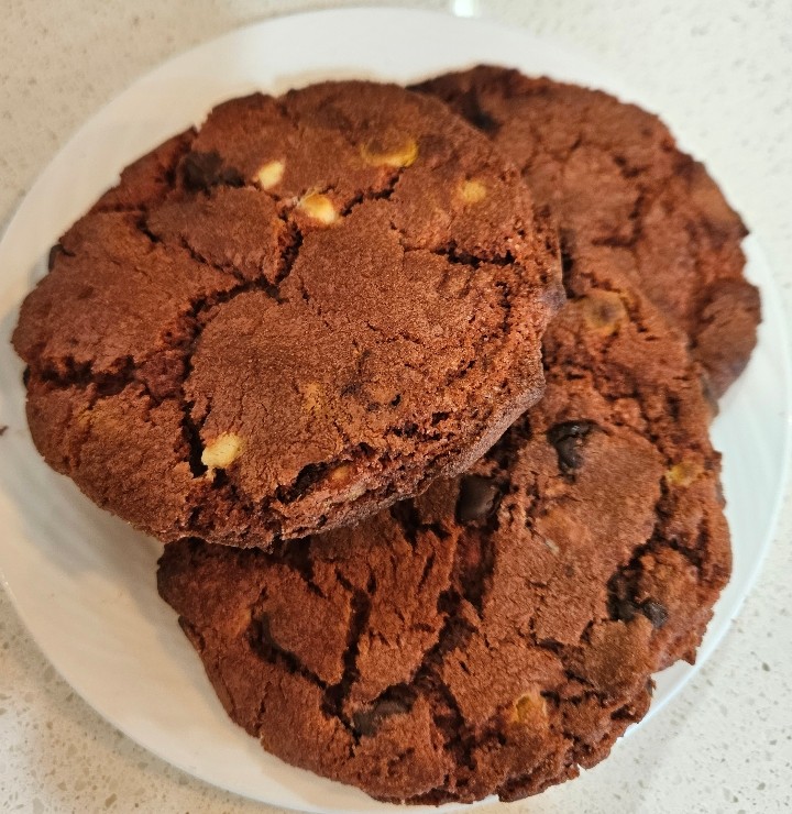 Red Velvet Cookie