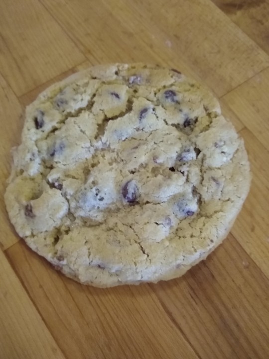 Chocolate Chip Almond Toffee Cookie
