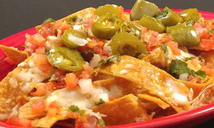 regular nachos large