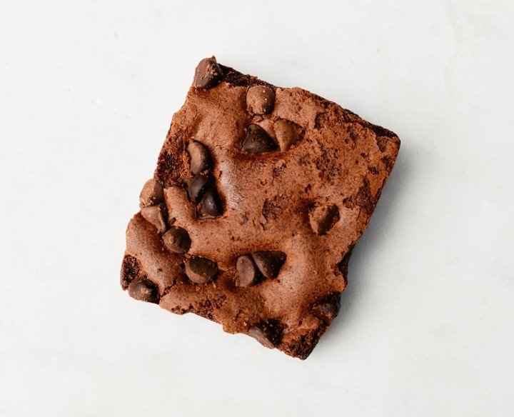 GLUTEN FREE CHOCOLATE CHIP BROWNIE