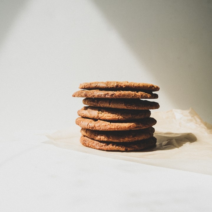 Roasted White Chocolate & Malt Cookie