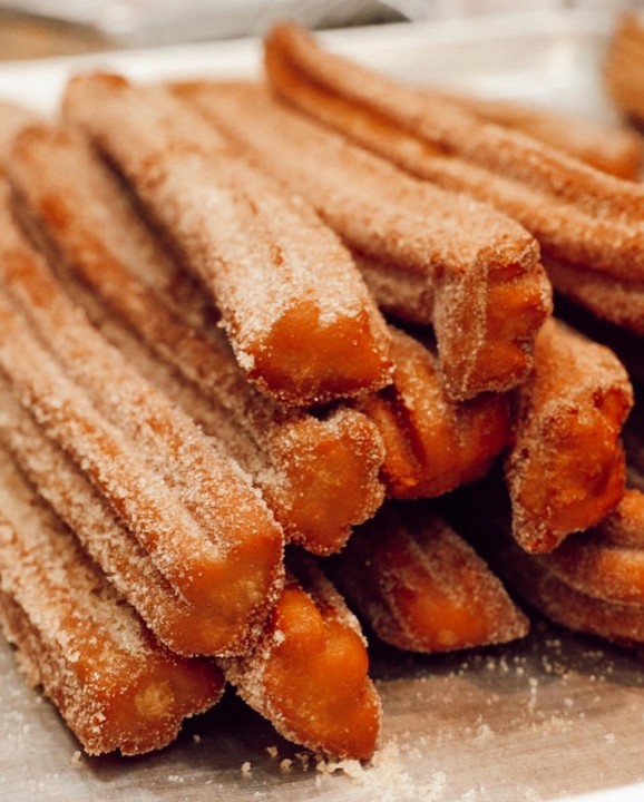 FULL PAN CHURROS (20 PCS)