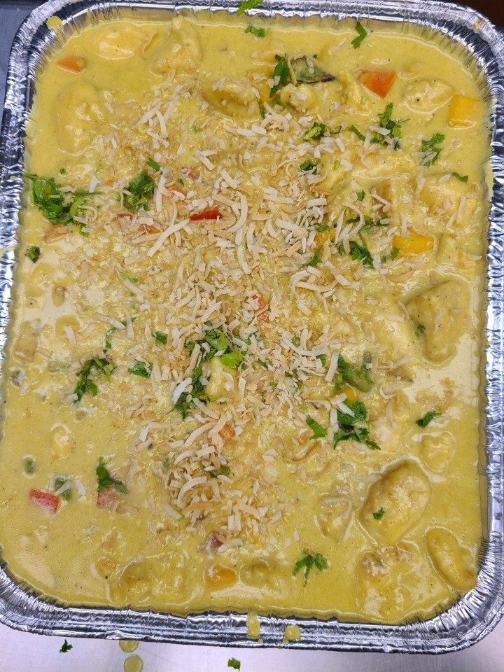 1/2 PAN COCONUT CURRY CHICKEN