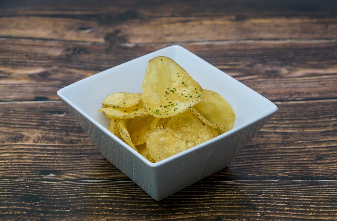 HOUSEMADE CHIPS