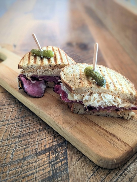 Pastrami Reuben