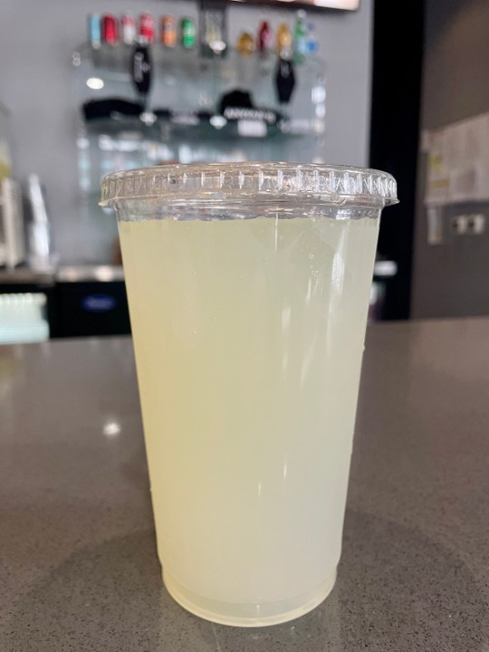 Homemade Agua Fresca: Lemonade 20 oz