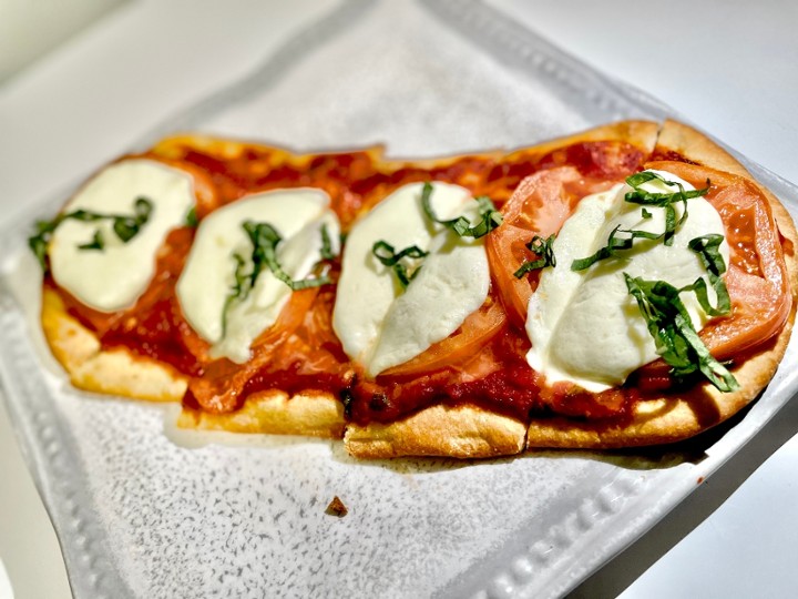 MARGHERITA FLAT BREAD