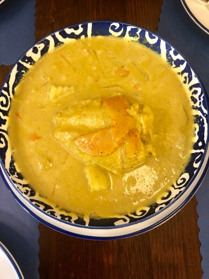 #41 Yellow Curry w/Special Chicken ( No substitute)