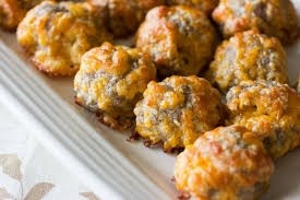 ***12/24 PRE-ORDER ITEM ONLY*** Sausage Balls (10 pcs)