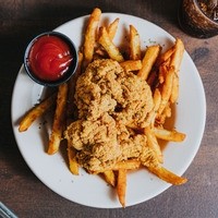 Kid's Chicken Fingers & Fries