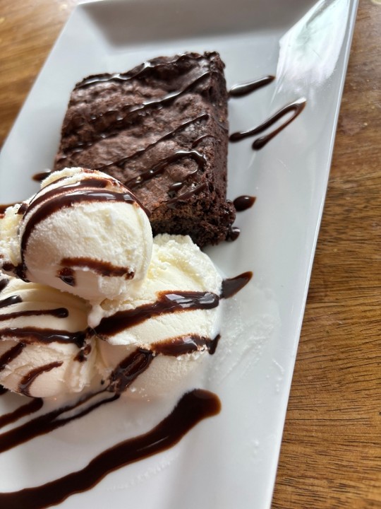 Chocolate Brownie with Ice Cream