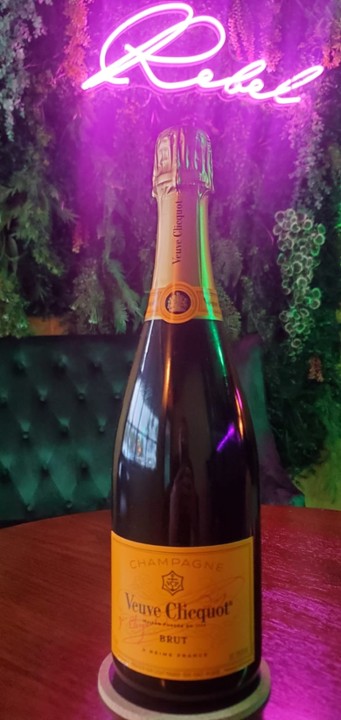 Veuve Clicquot Yellow Label Brut