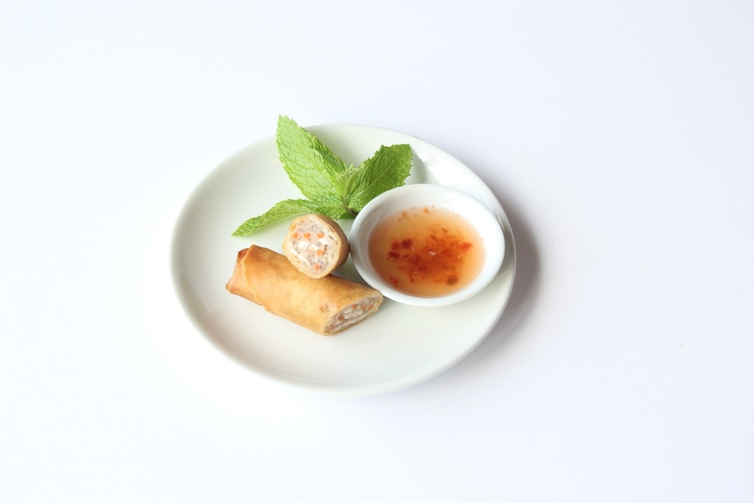 PORK + PRAWN EGG ROLLS (2)