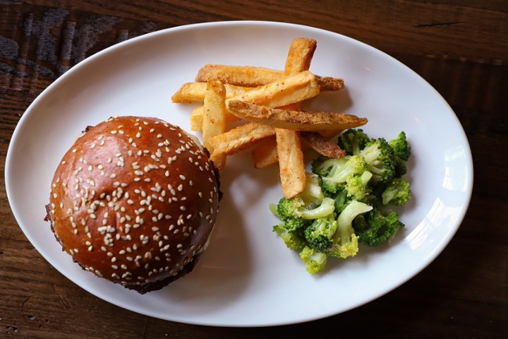 Kids 1/4 Pound Cheeseburger