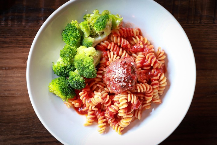 Kids Pasta & Meatball