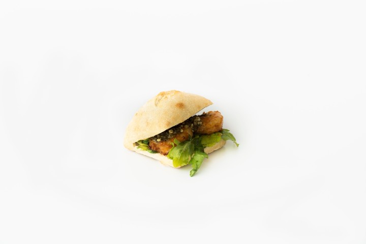 90. Garlic Shrimp, chipotle alioli and lettuce (Chapata Bread))