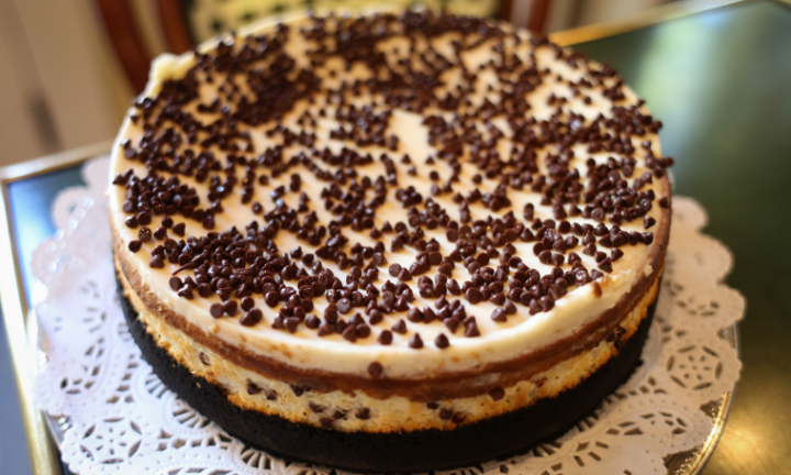 Chocolate Chip Cheesecake