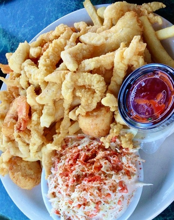 Fried Strip Clam Seafood Dinner