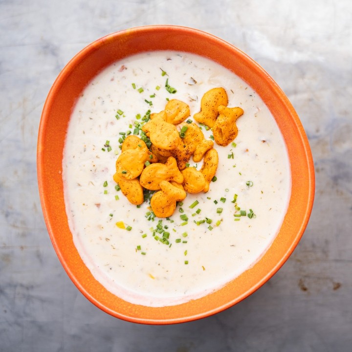 Clam & Bacon Chowder Cup