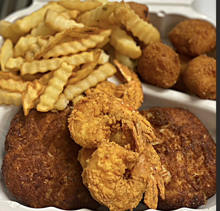 Fried Lump Crab Cakes & Shrimp (4)